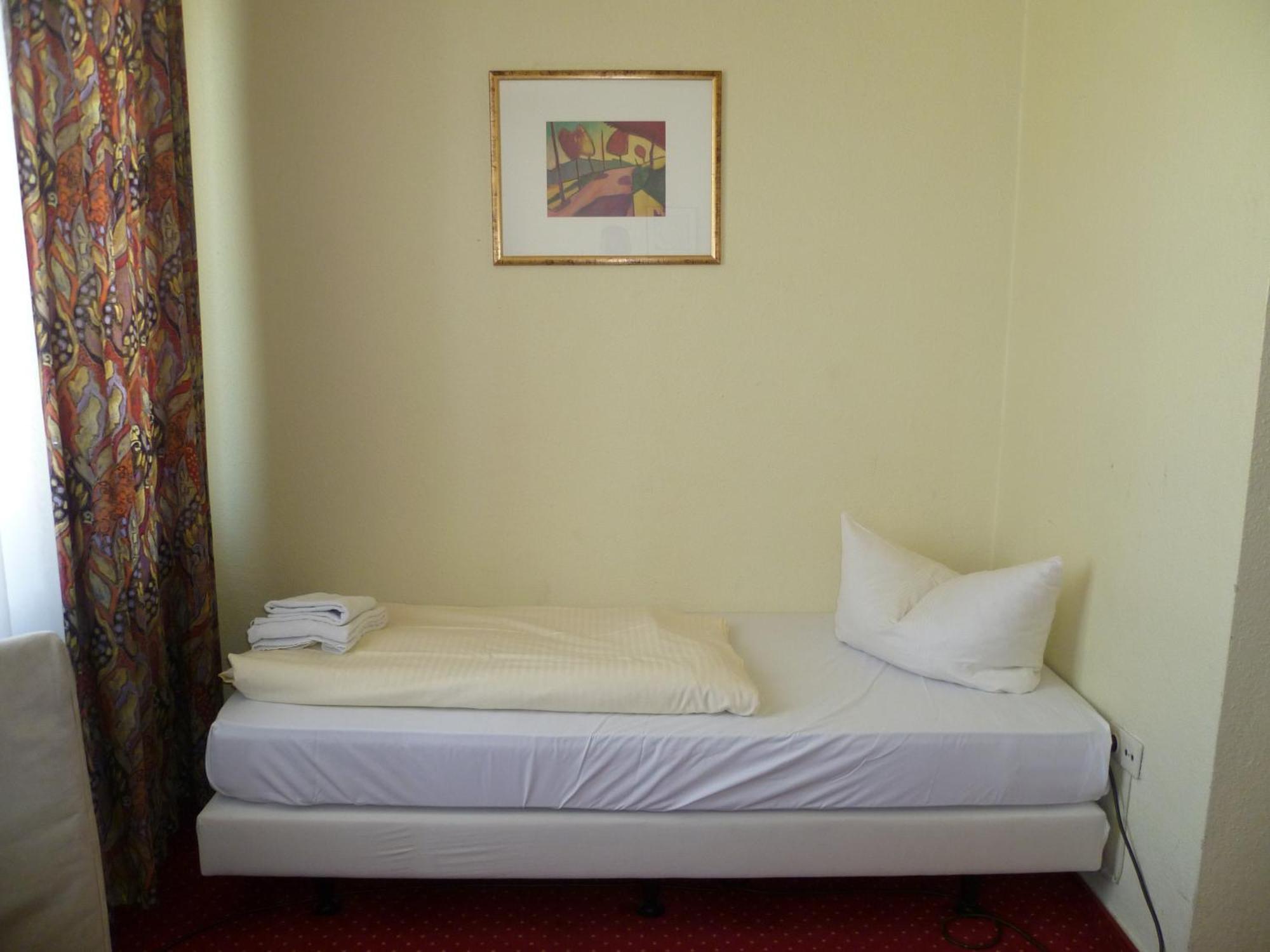Domo Hotel Mondial — Fotos 1